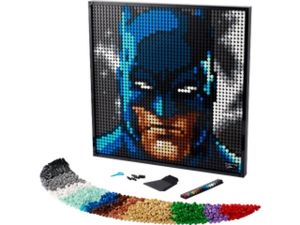 Jim Lees Batman™ samling för 1499 kr på LEGO