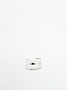 Wide Twist-Effect Ring för 429 kr på Massimo Dutti